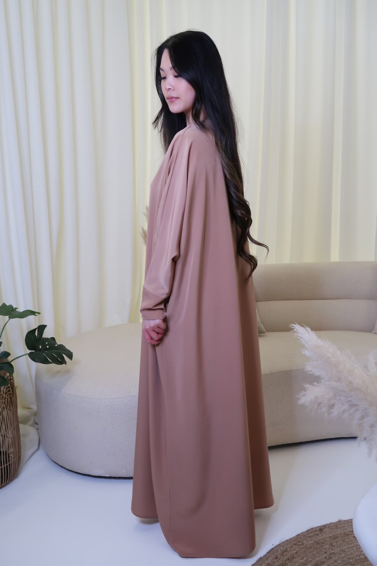 Nude Abaya