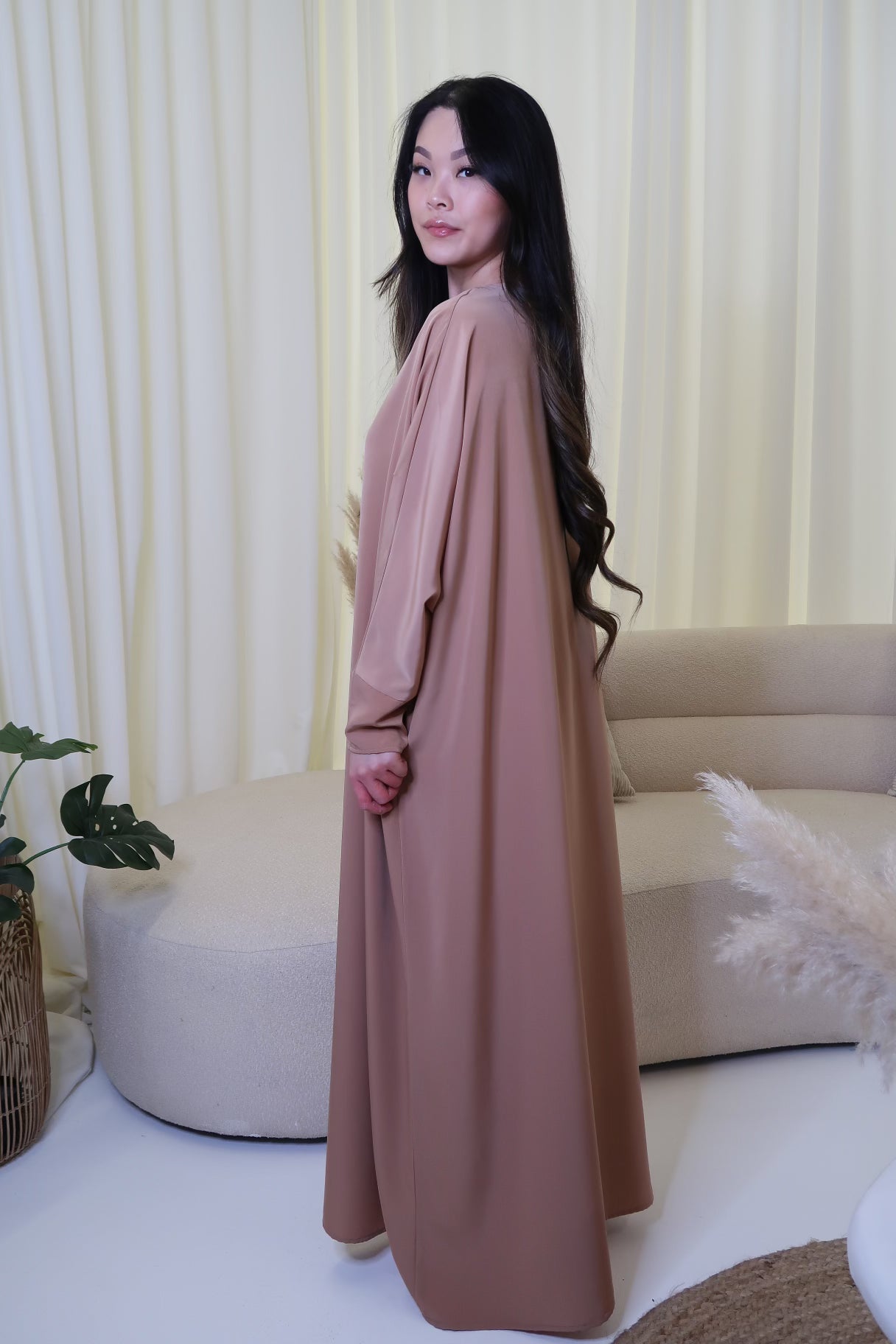 Nude Abaya
