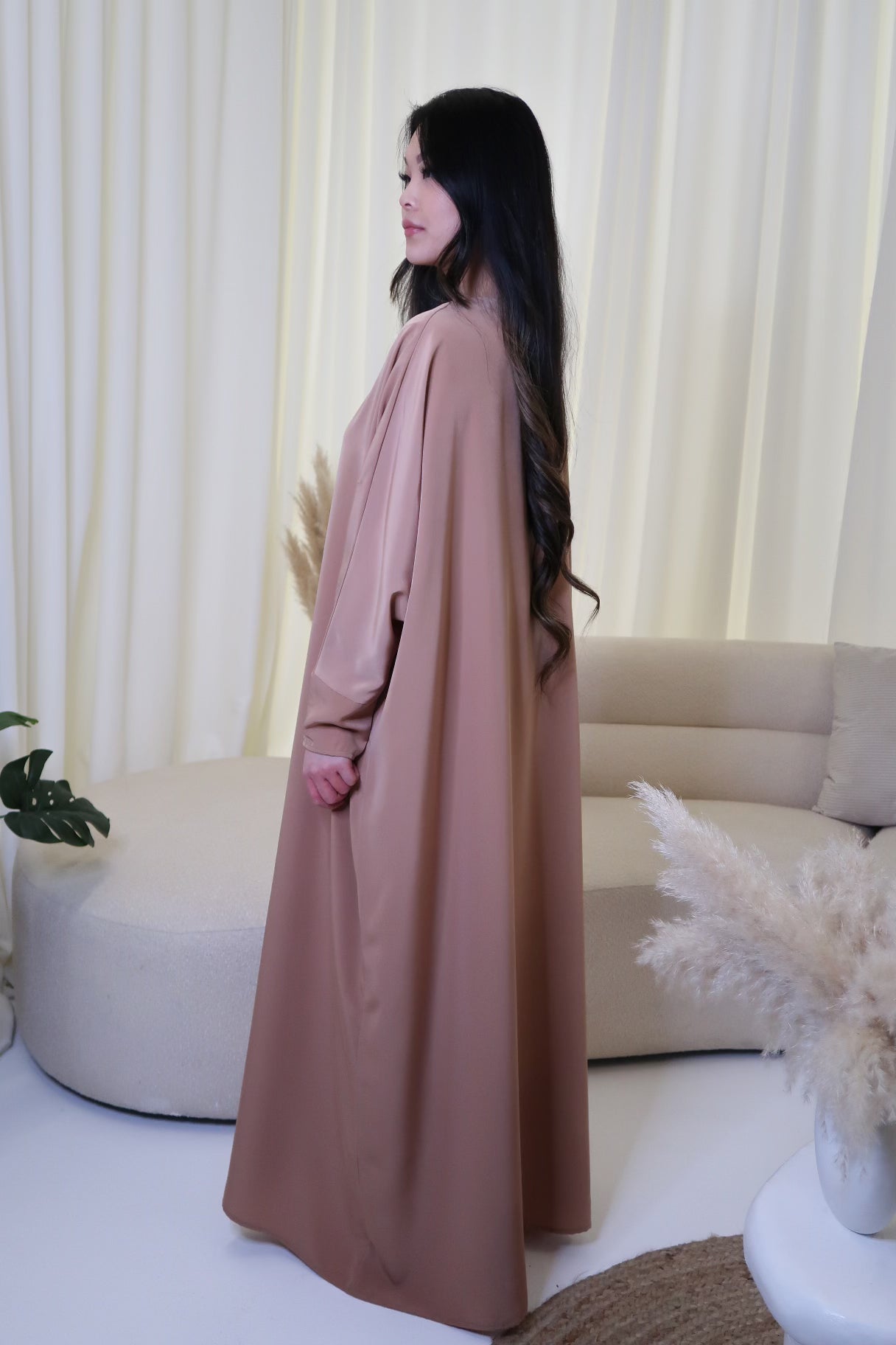 Nude Abaya